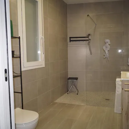 El Capricho * Casas del Monte