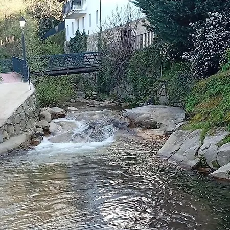 別荘 El Capricho