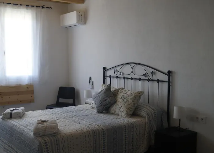 El Capricho * Casas del Monte