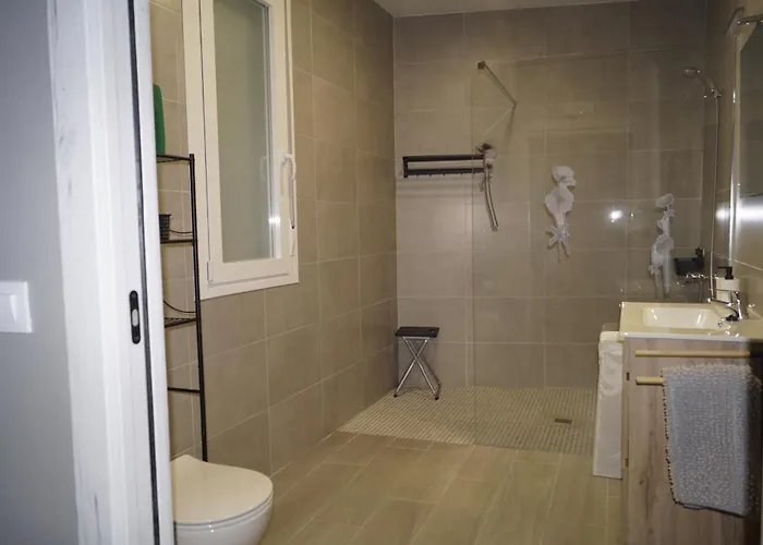 El Capricho * Casas del Monte